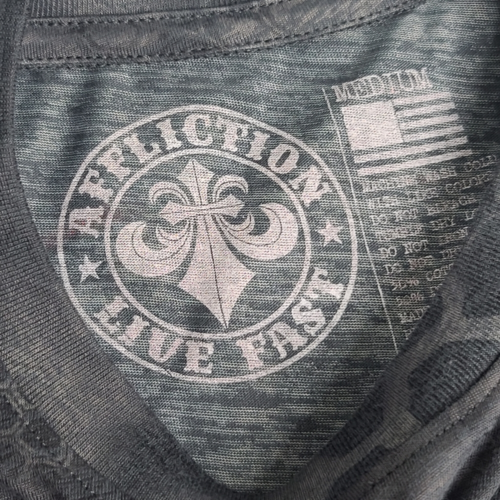 Affliction Chris Kyle Edition T-shirt. - Picture 9 of 10